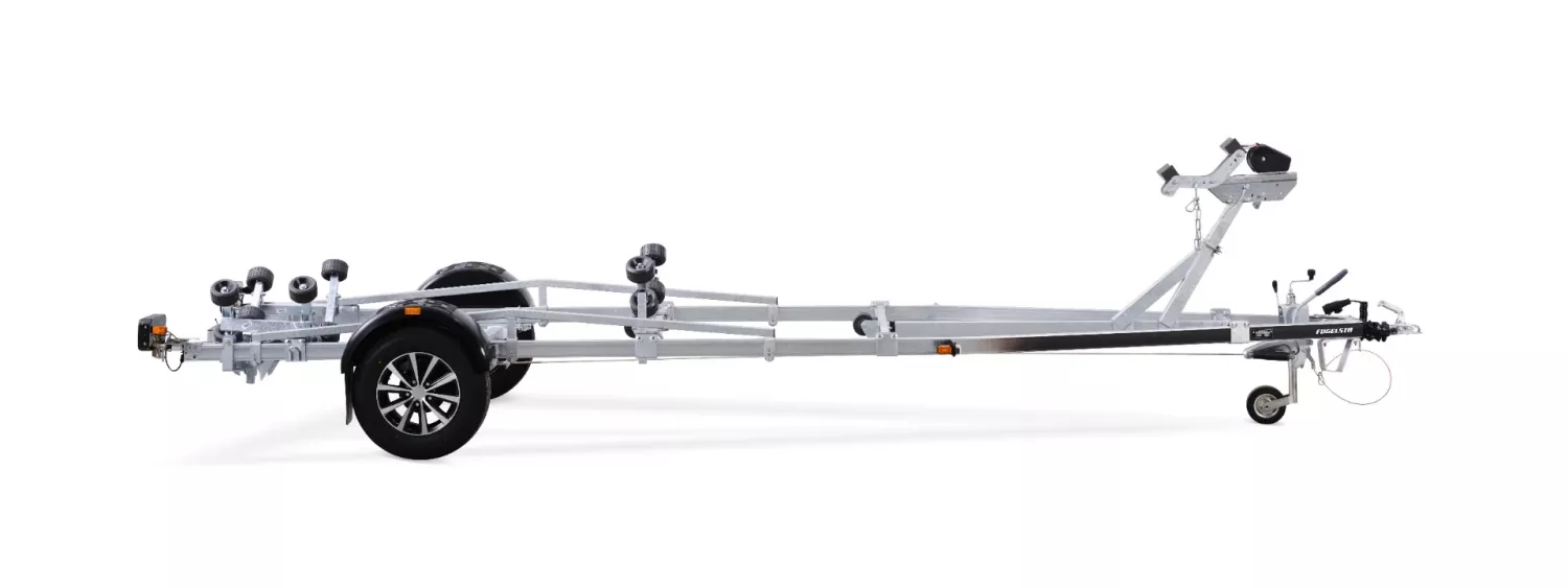 Fogelsta BÅTTRAILER 20130X B ASR 1300KG SVÄNGB. LAMPA LED BRE SE 23-