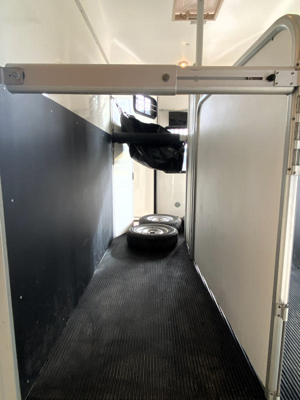 Umesläp B45 med dubbhjul och fronturlastning