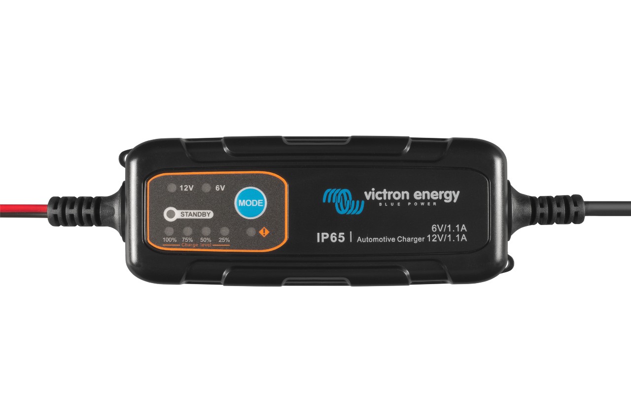 Victron - Blue Smart IP65 Charger 6V/12V-1.1 230V CEE 7/16 Retail