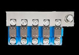 Victron - Busbar to connect 5 CIP100200100