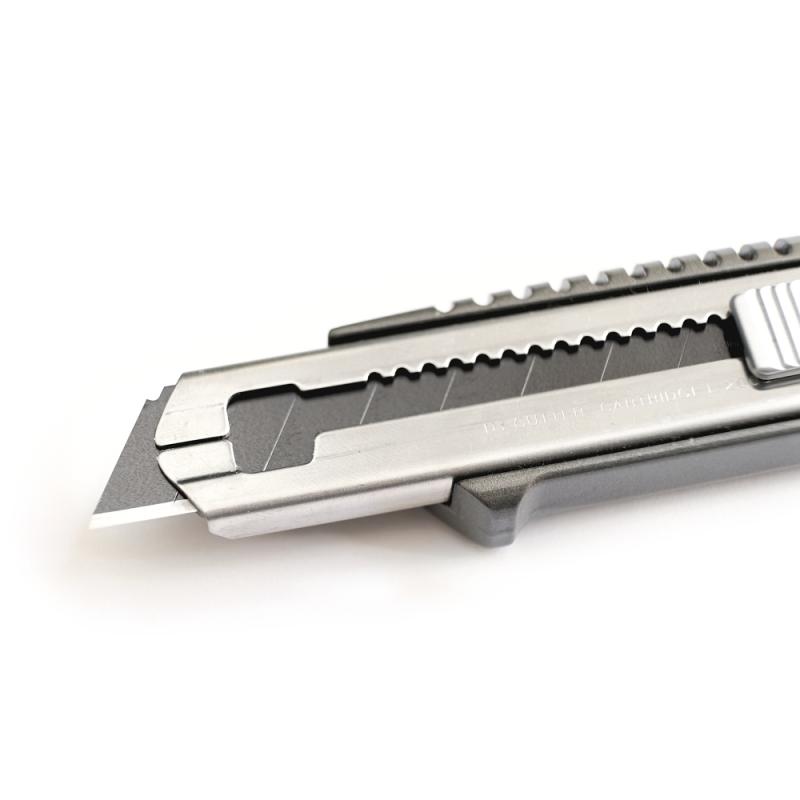 180S svarta vassa 18mm knivblad till brytbladsknivar - Sollex