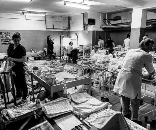 stöd ukraina - förlossningsavdelning i källaren Kharkiv, den 28 Februari