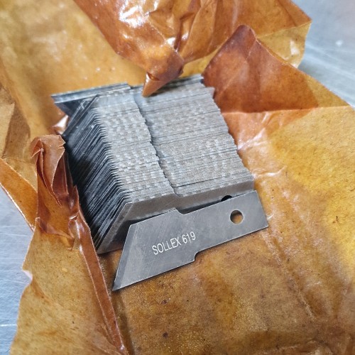 spetsiga maskinknivar typ Martor 619 för att skära bl.a slang rör - Sollex