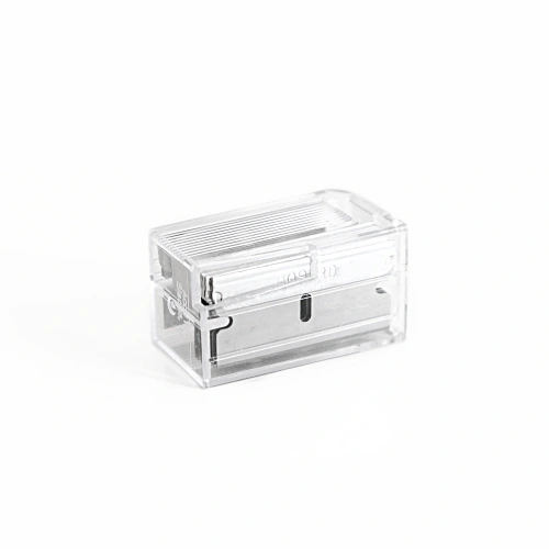 Sollex 62-10p blades lie in a clear box and are conveniently accessible - Sollex