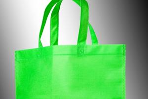 Ett enkelt exempel är PP non woven påsar som är gjorda av polypropylen fiberduk / non woven