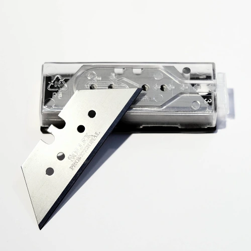 0.65mm långt rakt knivblad för att skära i gipsskivor - Sollex knivblad