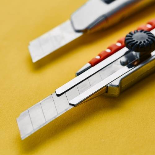 Lames Sollex pour couper le papier peint, les revêtements de sol, le carton et les matériaux en caoutchouc