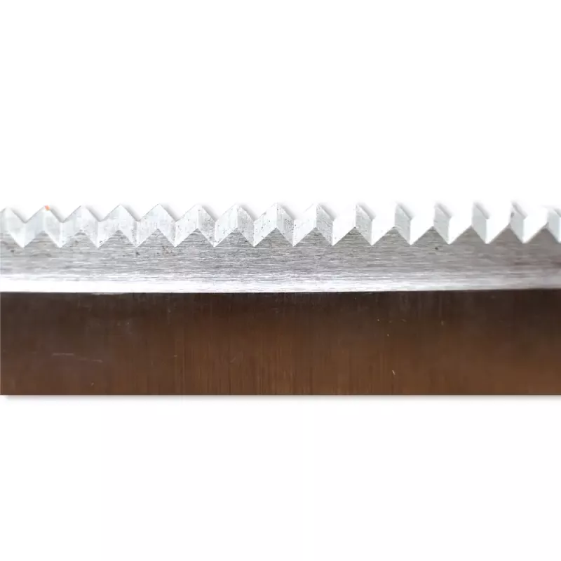 Teeth on I-31892 serrated knife for industrial use - Sollex