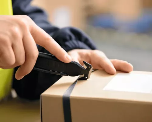 Martor Secumax 150 est parfait pour couper les bandes d