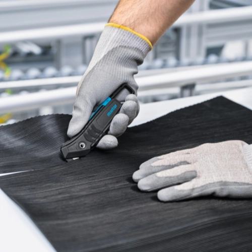 Couteau de sécurité Martor secumax 350 pour couper les films plastiques, les films étirables, les films rétractables, les rubans adhésifs, les tissus, le caoutchouc - acheter en ligne chez Sollex