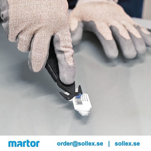 Med Martor Secumax 150 kan man skrapa bort etiketter, tape, klistermärken - Sollex