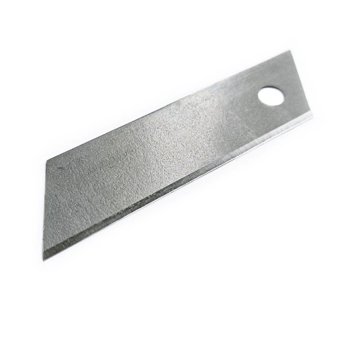 Knife P816 is similar to a regular cutter blade but has no segments and is 60mm long - Sollex