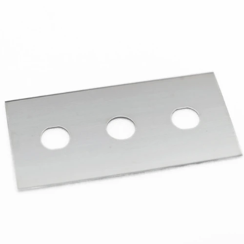 Slitter rewinder razor blade with 3 slots for slitting and converting of film and foils - Sollex