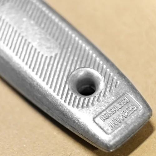Verktygskniv 1200 metall - Köp knivar och knivblad online från Sollex