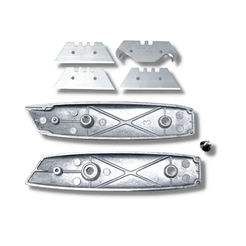 Fyra knivblad medföljer Universallkniv 1200 - Köp högkvalitativa skärverktyg från Sollex