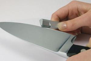 slipa kniven med slipsten Swiss Istor Sharpener - Sollex