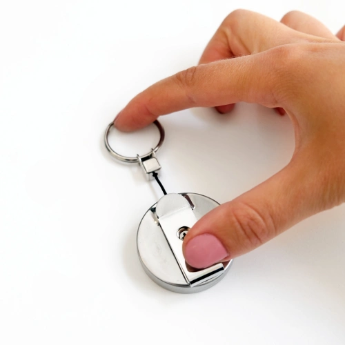 Yoyo med 85 cm utdragbar snodd att fästa i bältet, lämplig för hantverkare - Sollex