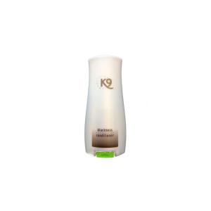 K9 blackness conditioner passar för alla typer av päls där man vill framhäva den svarta färgen.