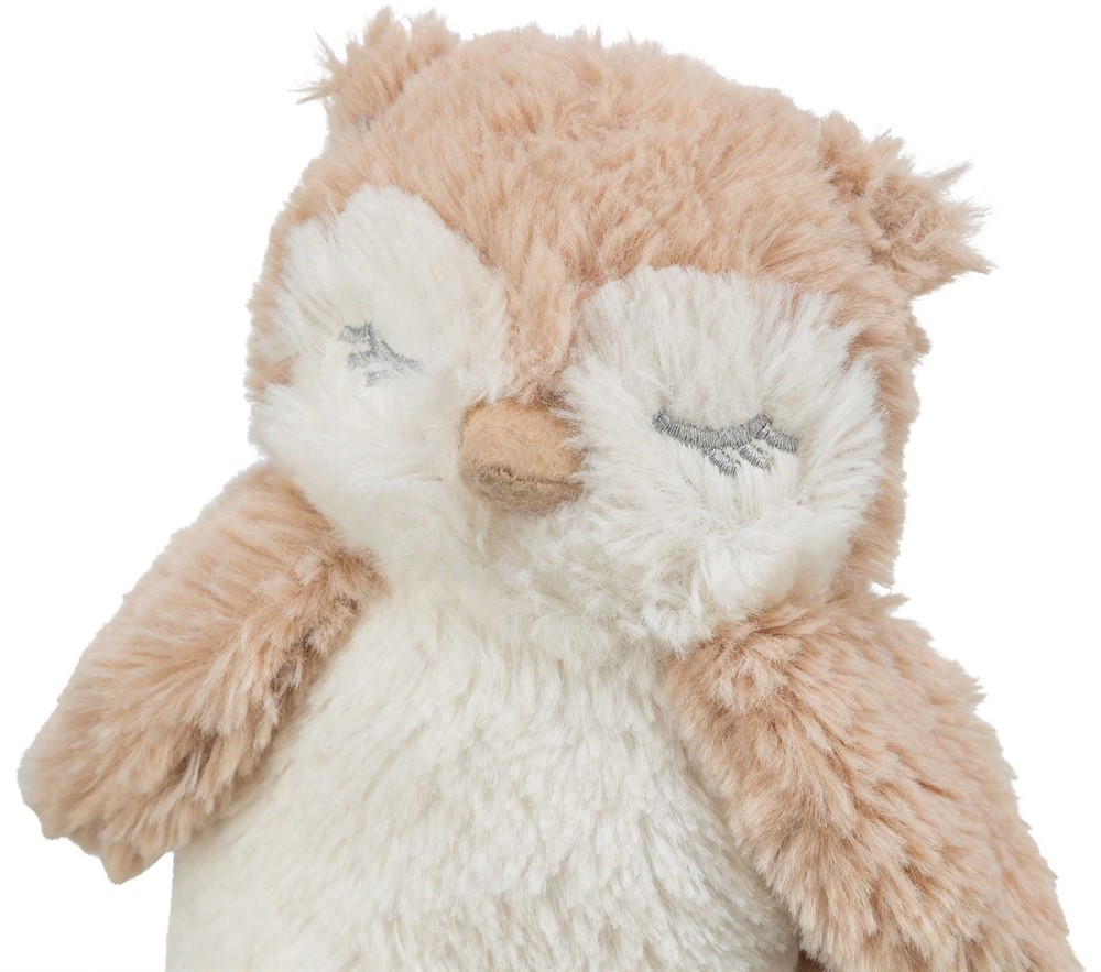 Trixie Be Eco uggla är tillverkad av återvunnet material i plysch. Den mjuka leksaken har även ett lekfullt pipljud som bidrar till härliga lekstunder.