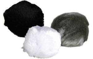 Trixie plyschboll är små och lätta och med sin inbyggda bjällra låter de, vilket uppmanar till roliga lekstunder för din katt.