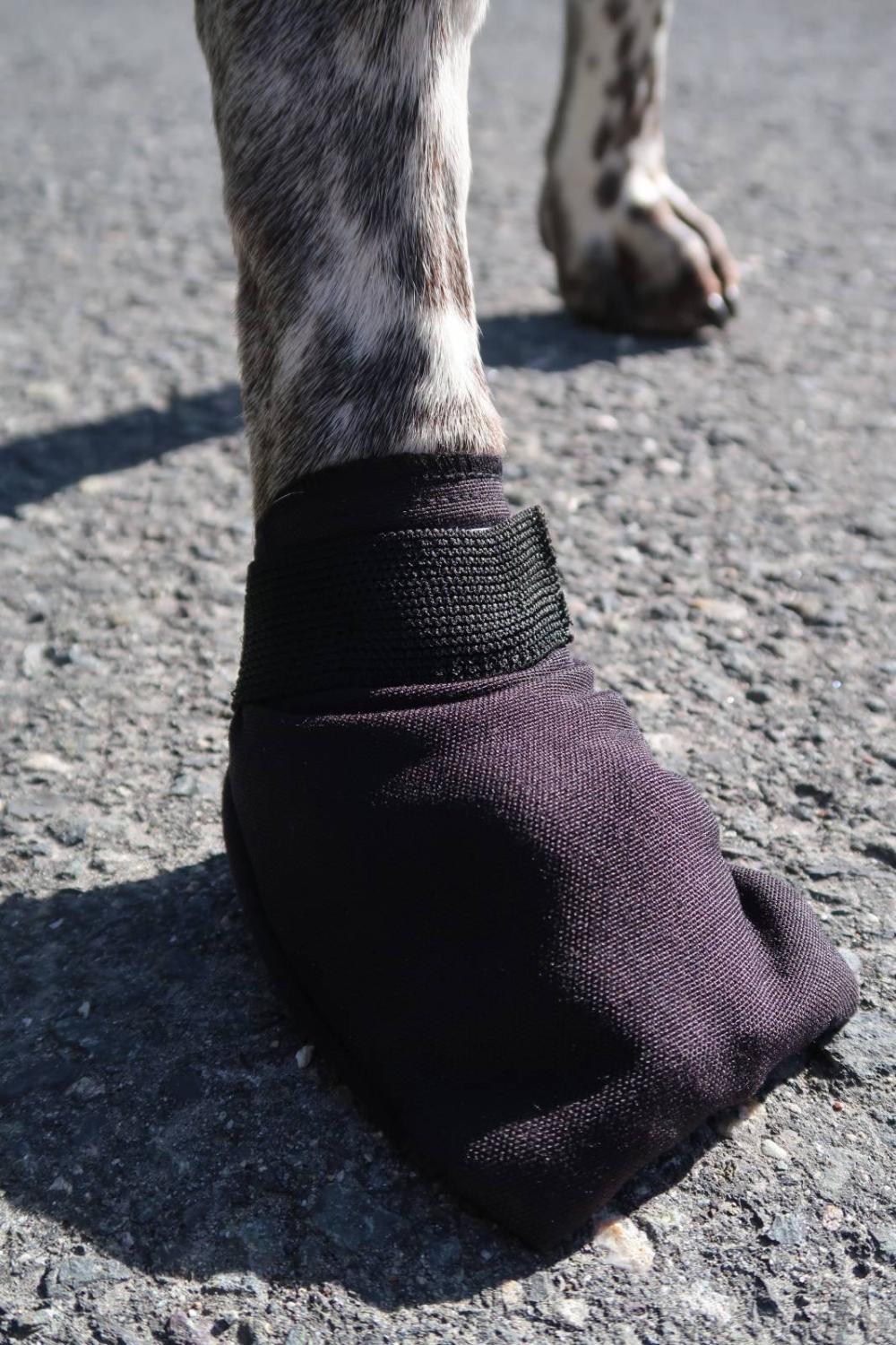 En tvålagers socka som är extremt slitstark. Ytterdelen är gjord i samma material som Finnmarksockan men med fodrad polarfleece innerdel.