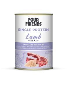 FourFriends Single Protein våtfoder passar alla vuxna hundar men är speciellt utformat för hundar som har överkänslighet mot vissa råvaror eller en känslig mage.