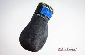 Max Protect är en ergonomisk och smidig socka med ett tunt specialgummi som är slitstarkt och ger mycket gott fäste.