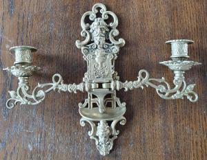 Väggljusstake, lampett