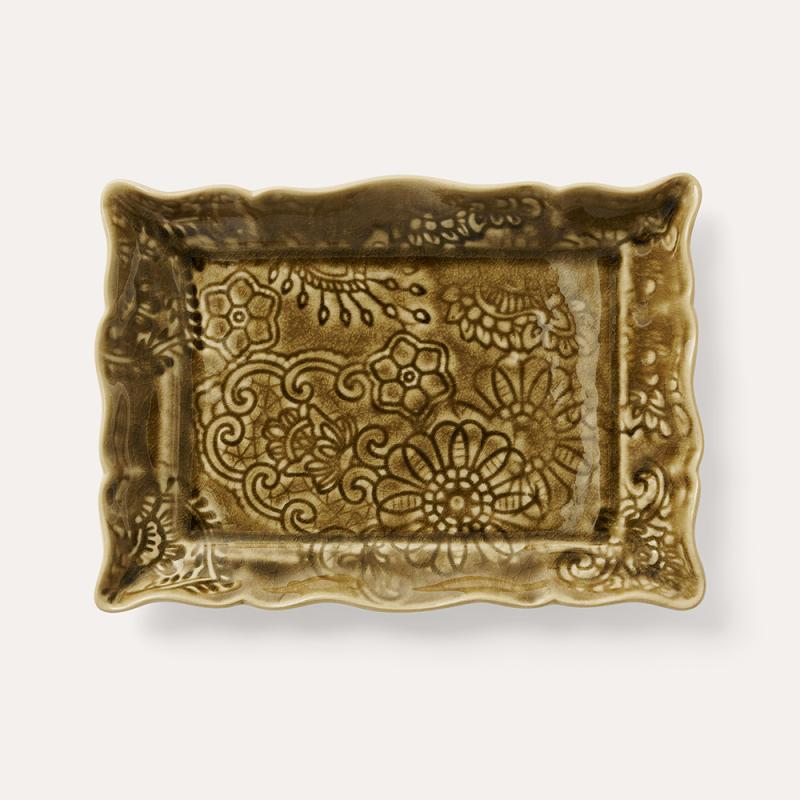 Appetizer plate, sand