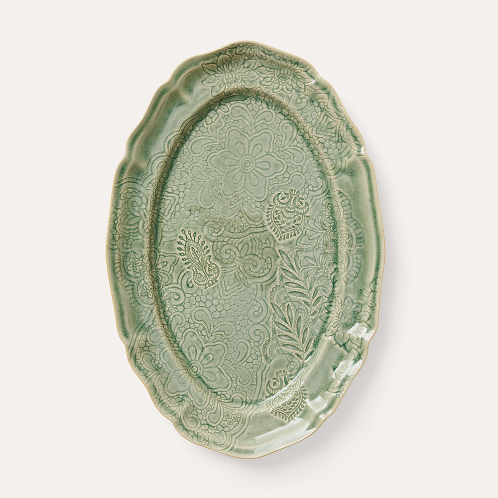 Large oval dish, antique