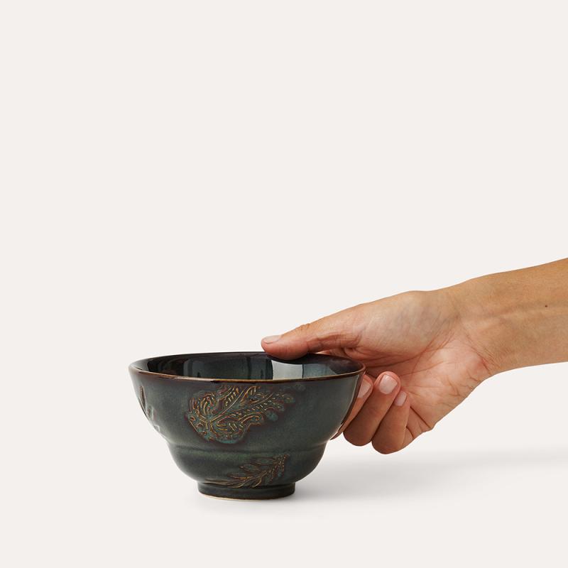 Cup without handle, fig