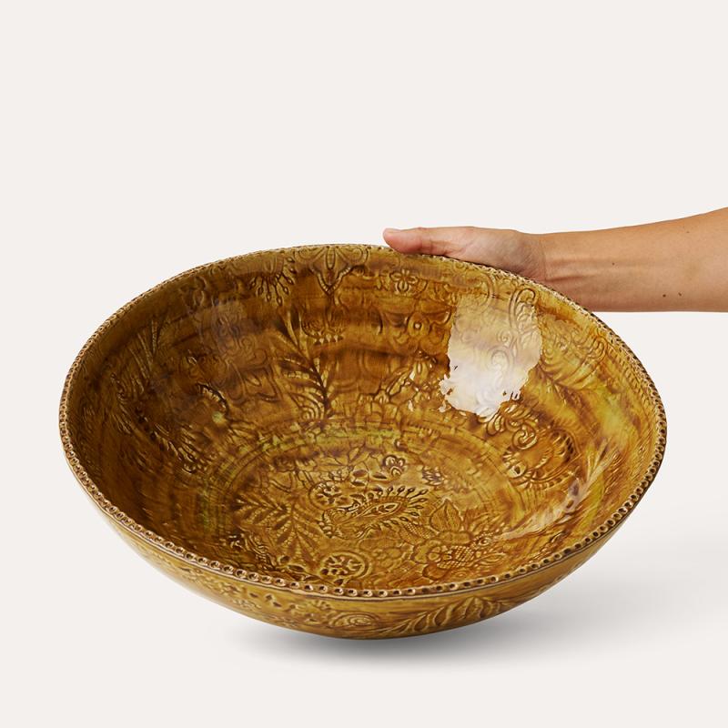 Large bowl, pineapple