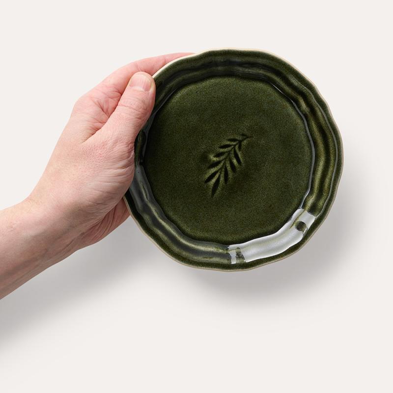 Amuse bouche plate, shadow