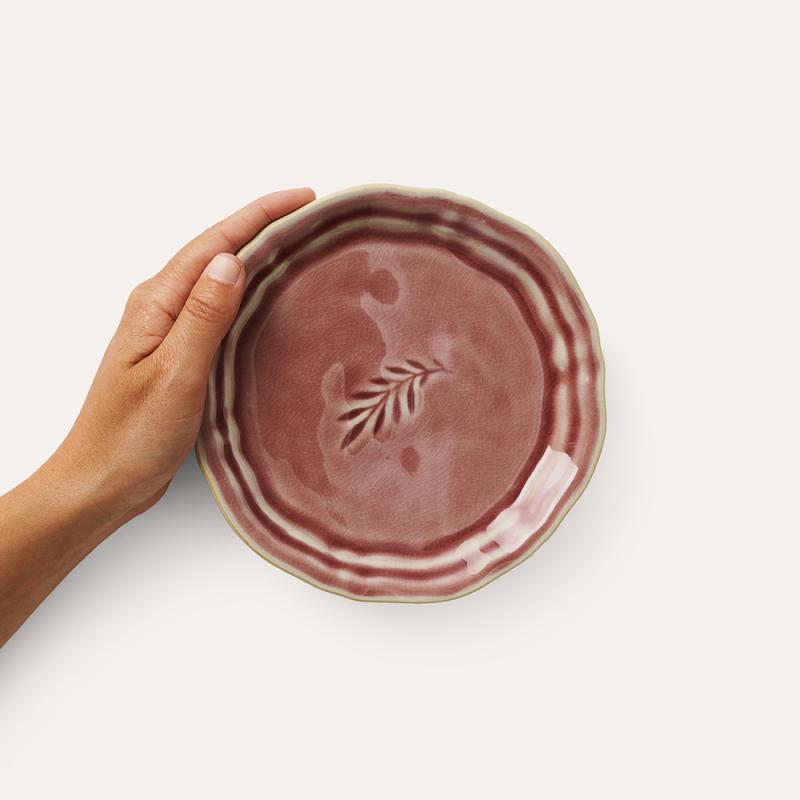 Amuse bouche plate, old rose