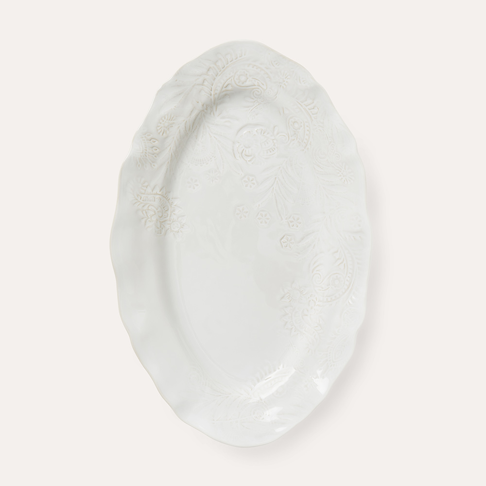 Small oval dish white