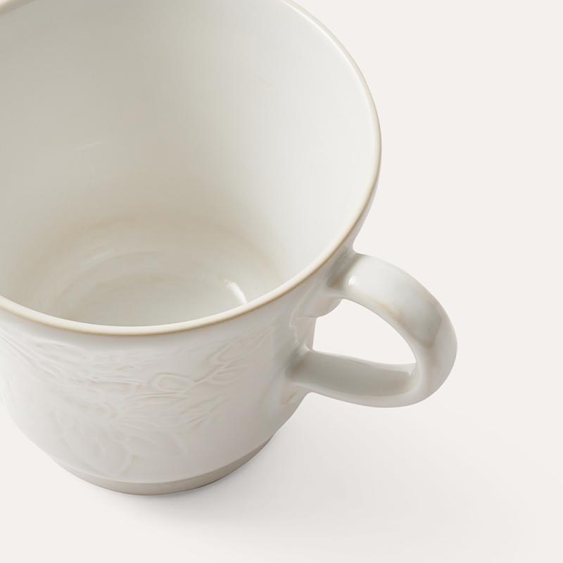 Tea mug, white