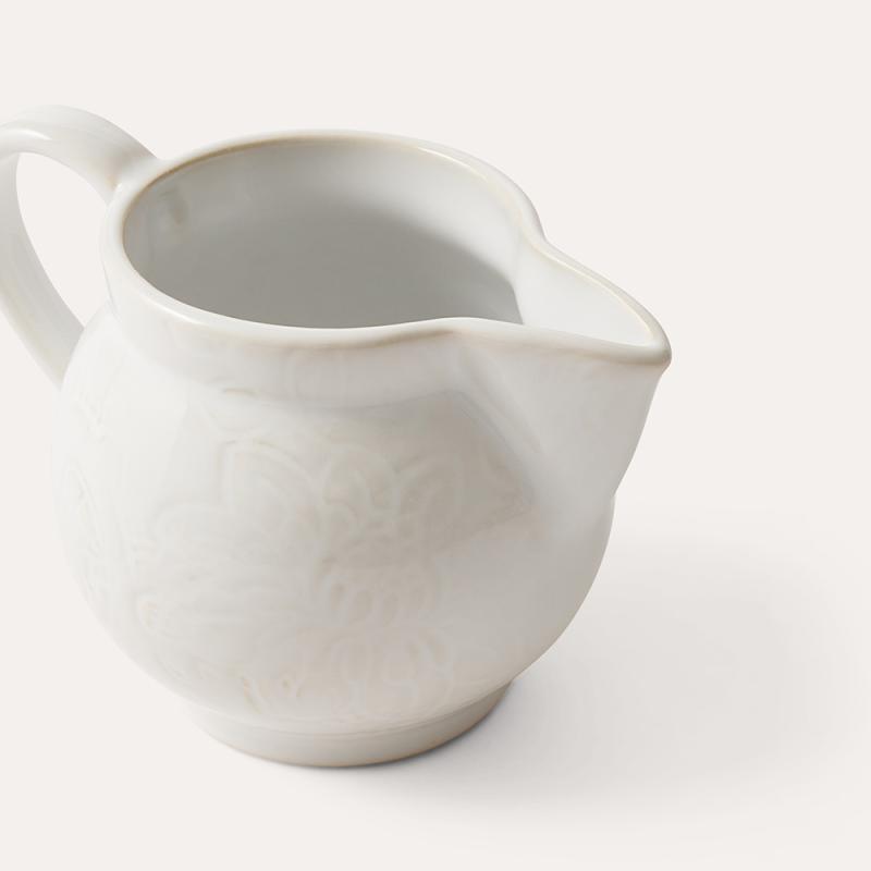 Creamer, white
