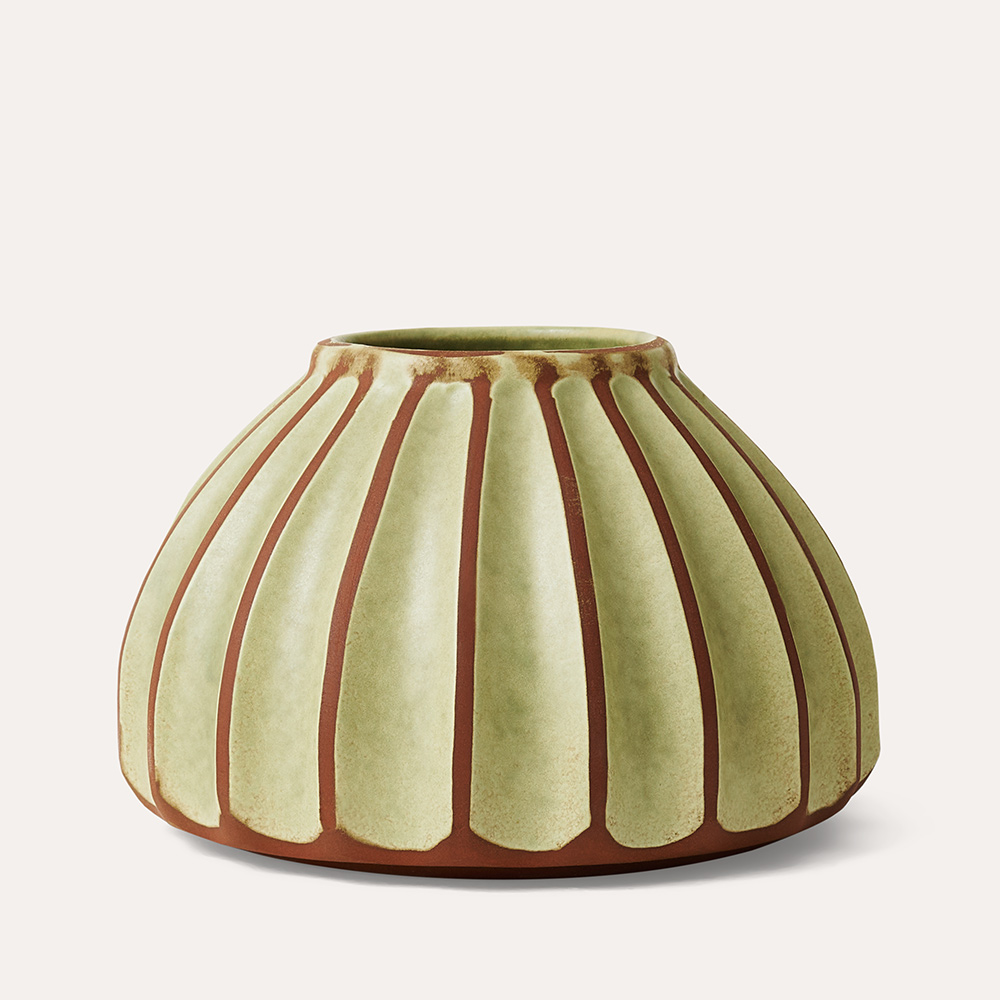 Salon large round vase, avocado