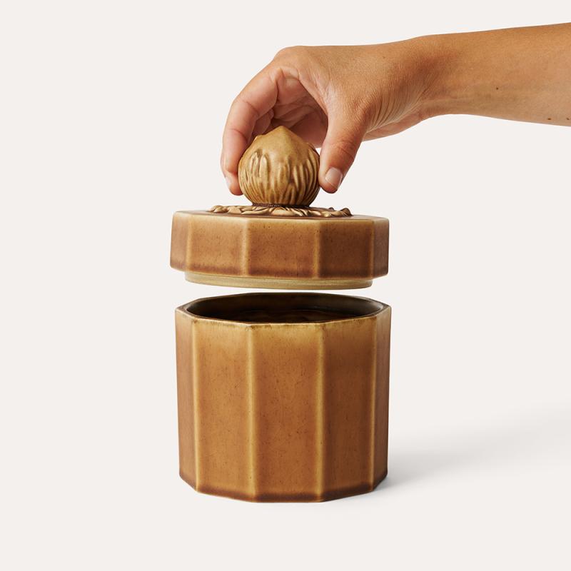 Scented candle hazelnut hazel/lavender-camomille