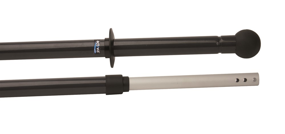 Ett teleskopskaft i aluminium med en längd mellan 100-170 cm från Activa med ett ergonomiskt utformat handtag för att spara din handled och armbåge|24050