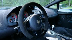 4. Ratt i alcantara, 9040 kolsvart