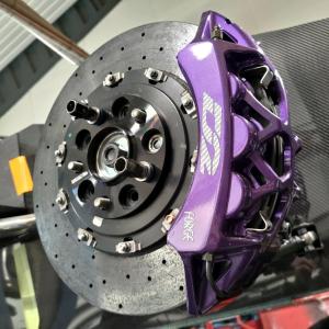 D2 Kolfiberbromskit fram BMW F22 (14~UPP) 356mm, 8-kolvsok