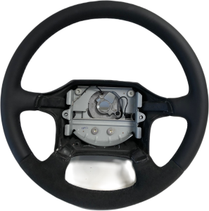 7. Ratt i alcantara & nappaläder