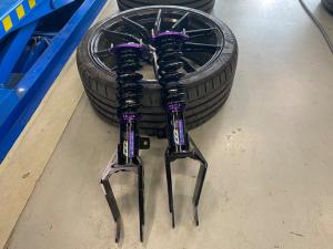 1. D2 Coilovers Gatkit TESLA MODEL 3 (17~upp)