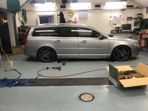 2. D2 Coilovers Sport VOLVO S60/V60/S80/V70 II 2WD/4WD (10~13) Endast Fram