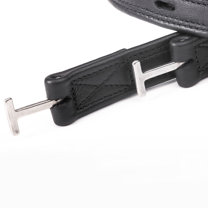 Kavalkade Dressyrstigläder oljade