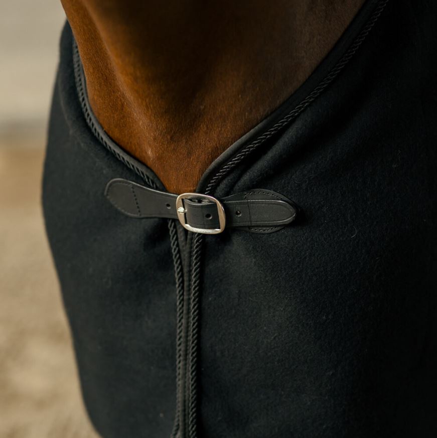 Hansbo Sport Ulltäcke Vilma Svart