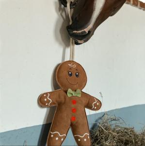 Hansbo Sport Hästleksak Pepparkaksgubbe i Mocka