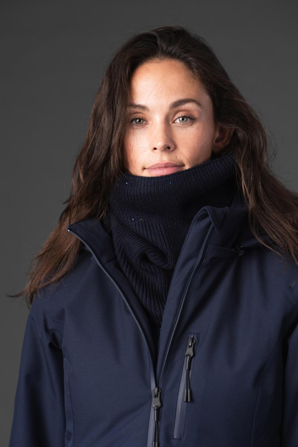 Equipage Vainy Stickad Halsvärmare Glitter Navy