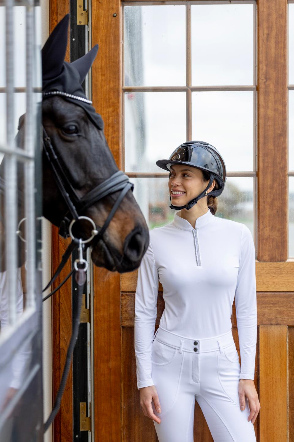 CATAGO Vinica Ridtröja med half-zip Vit